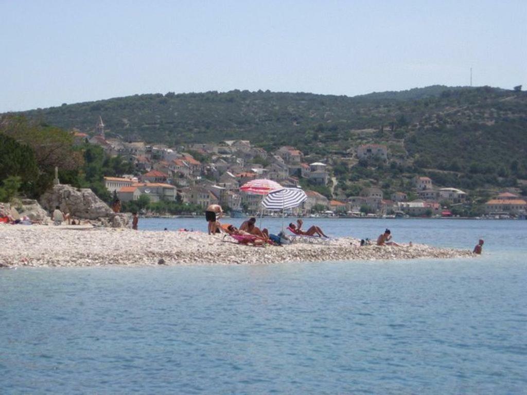Apartment Antica Povlja  Luaran gambar